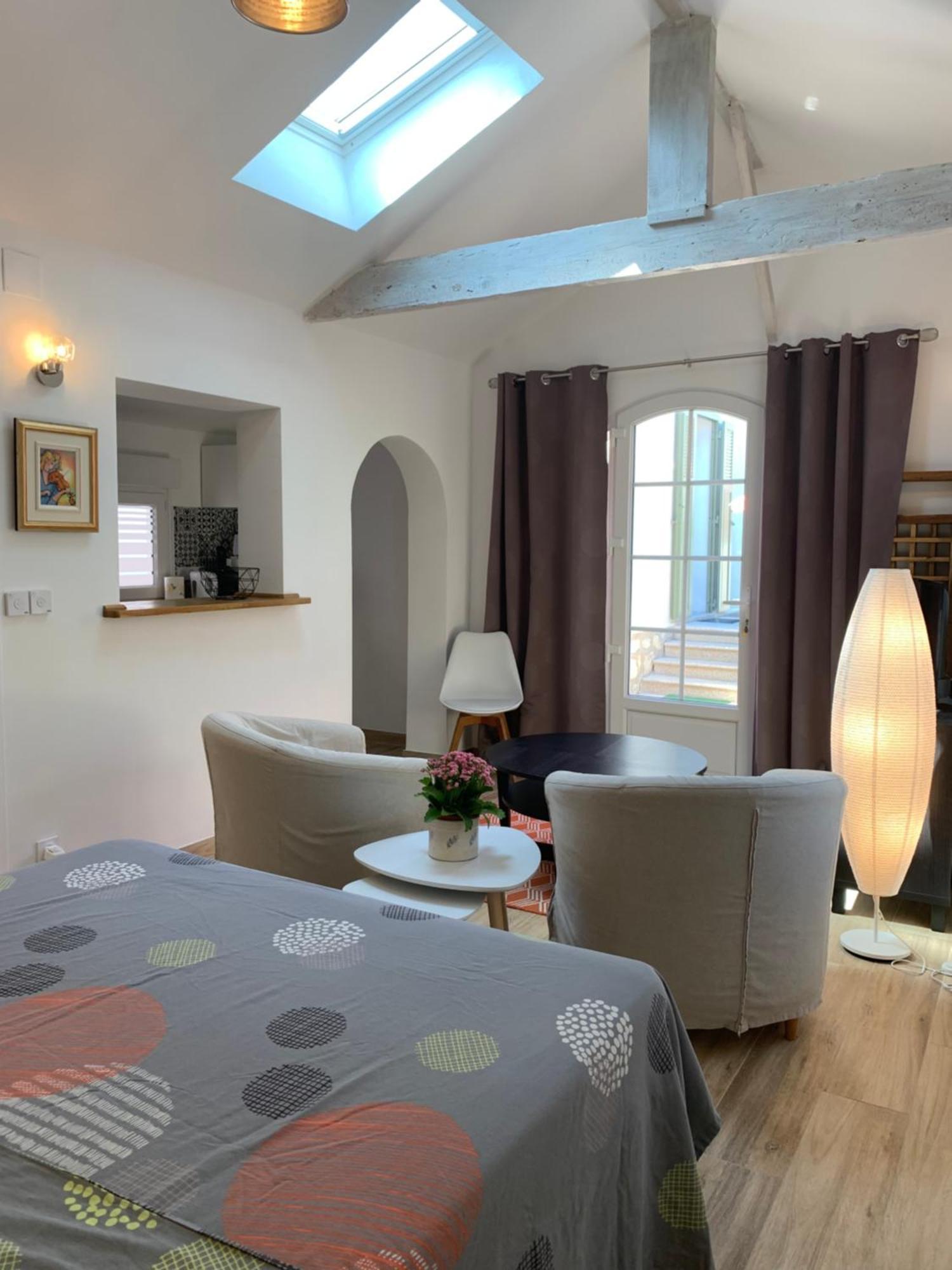 Studio Independant, Front De Mer Et Plage A 200M Antibes Exterior foto