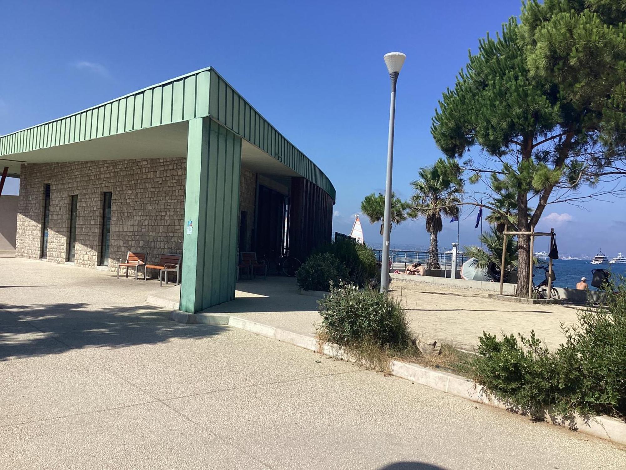 Studio Independant, Front De Mer Et Plage A 200M Antibes Exterior foto